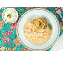 Strogonoff de camarão, arroz branco e batata rústica